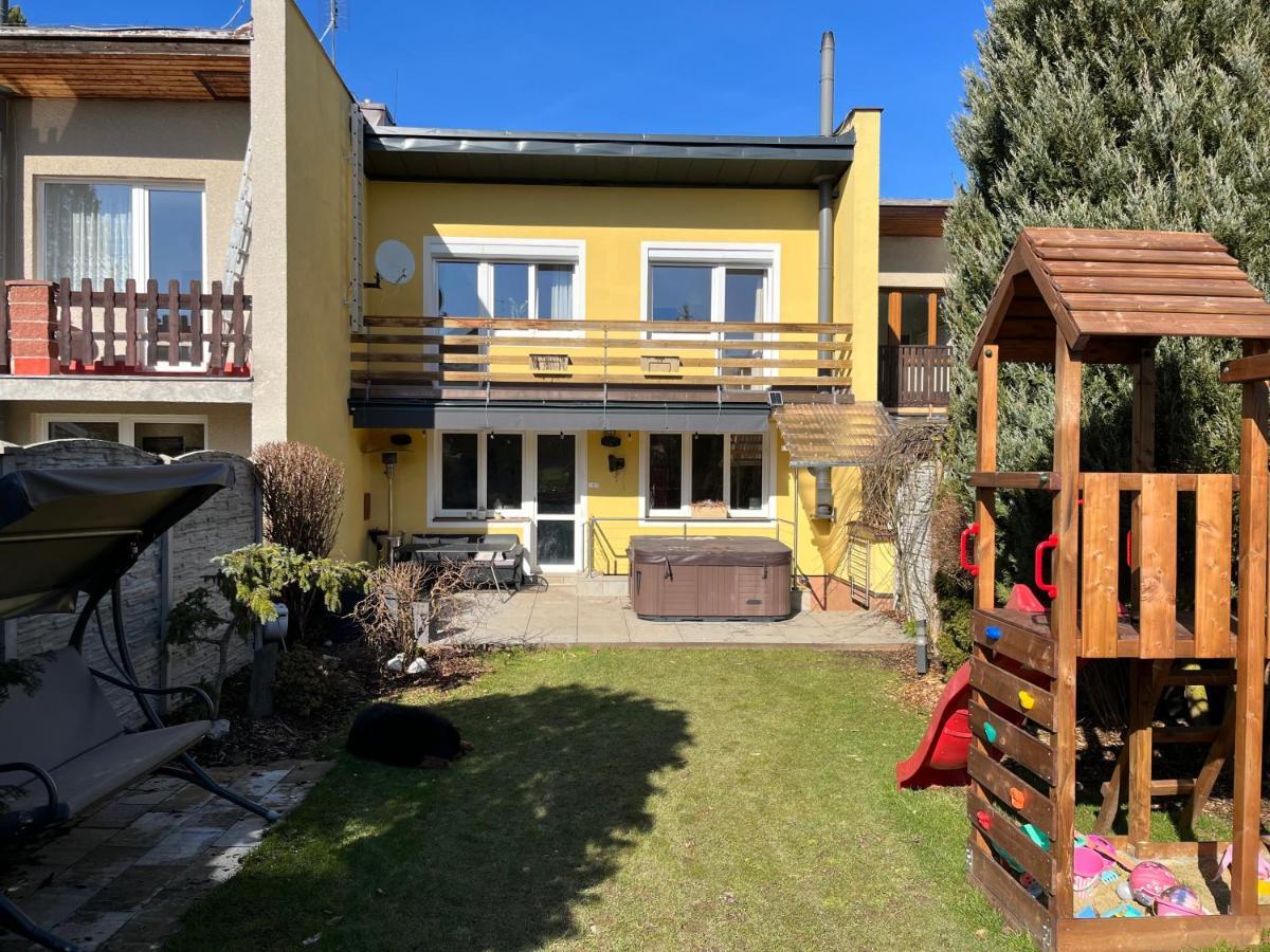 Wellness House Ladova Street Villa Mariánské Lázně Exteriör bild